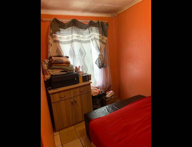 2 BEDROOM PROPERTY TO RENT IN RABIE RIDGE